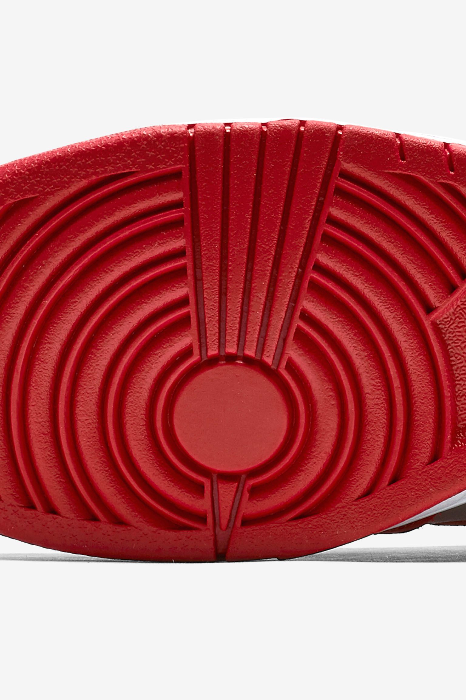 Nike College Colors Program: Nike Dunk 'UNLV' Nike College Colors Program: Nike Dunk 'UNLV'