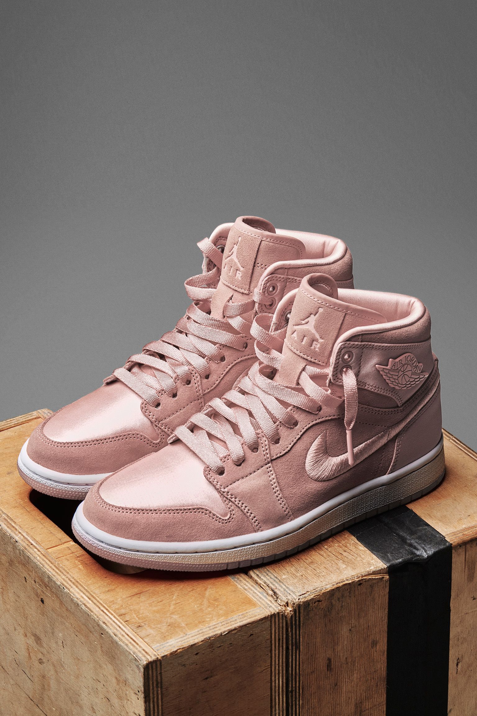 AIR JORDAN I AIR JORDAN I