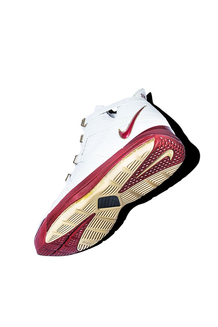 Inside The Vault: Nike LeBron III Inside The Vault: Nike LeBron III