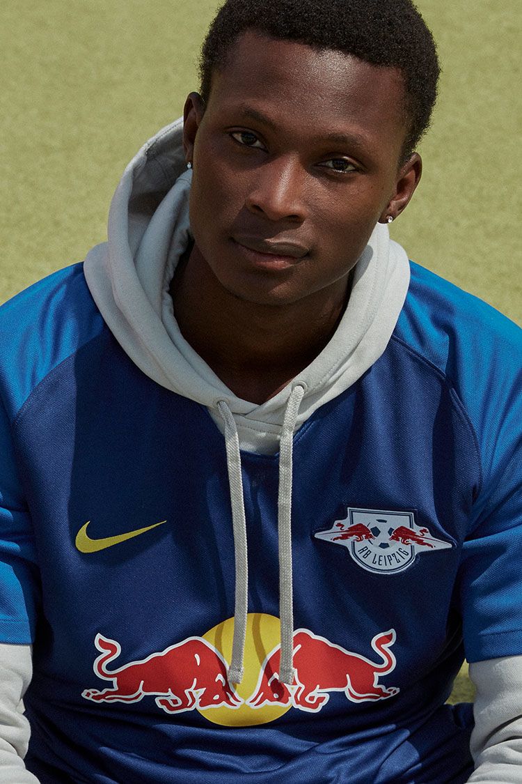 RB Leipzig 2018/19 Stadium Away Kit RB Leipzig 2018/19 Stadium Away Kit