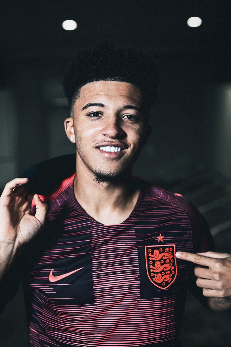 2018 ENGLAND PINK PRE-MATCH STADIUM JERSEY 2018 ENGLAND PINK PRE-MATCH STADIUM JERSEY