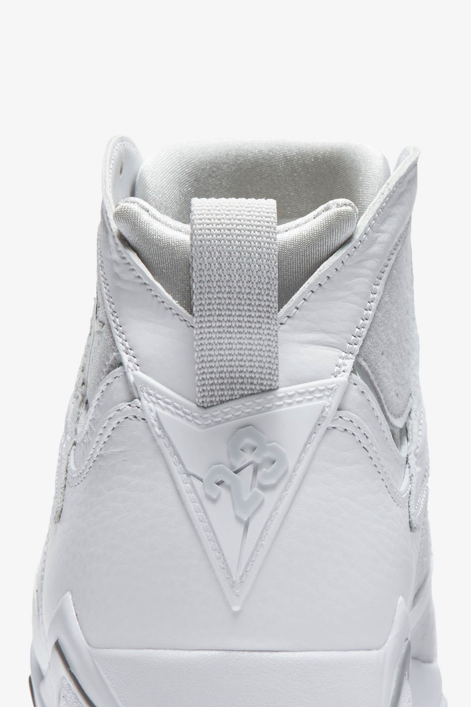 Air Jordan 7 Retro 'White & Pure Platinum' Release Date Air Jordan 7 Retro 'White & Pure Platinum' Release Date