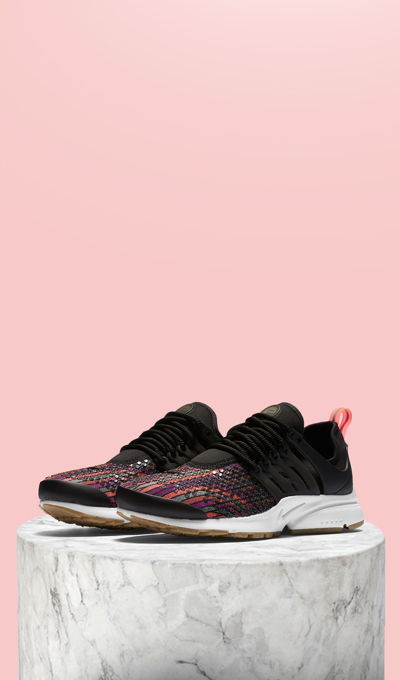 Nike Beautiful x Powerful Jacquard Collection Nike Beautiful x Powerful Jacquard Collection