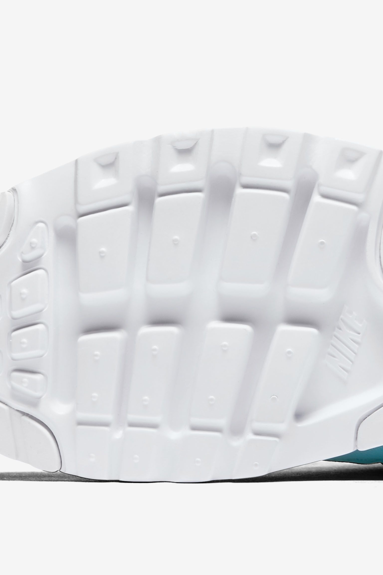 Women's Nike Air Max 90 Ultra 'Plush Blue' Women's Nike Air Max 90 Ultra 'Plush Blue'