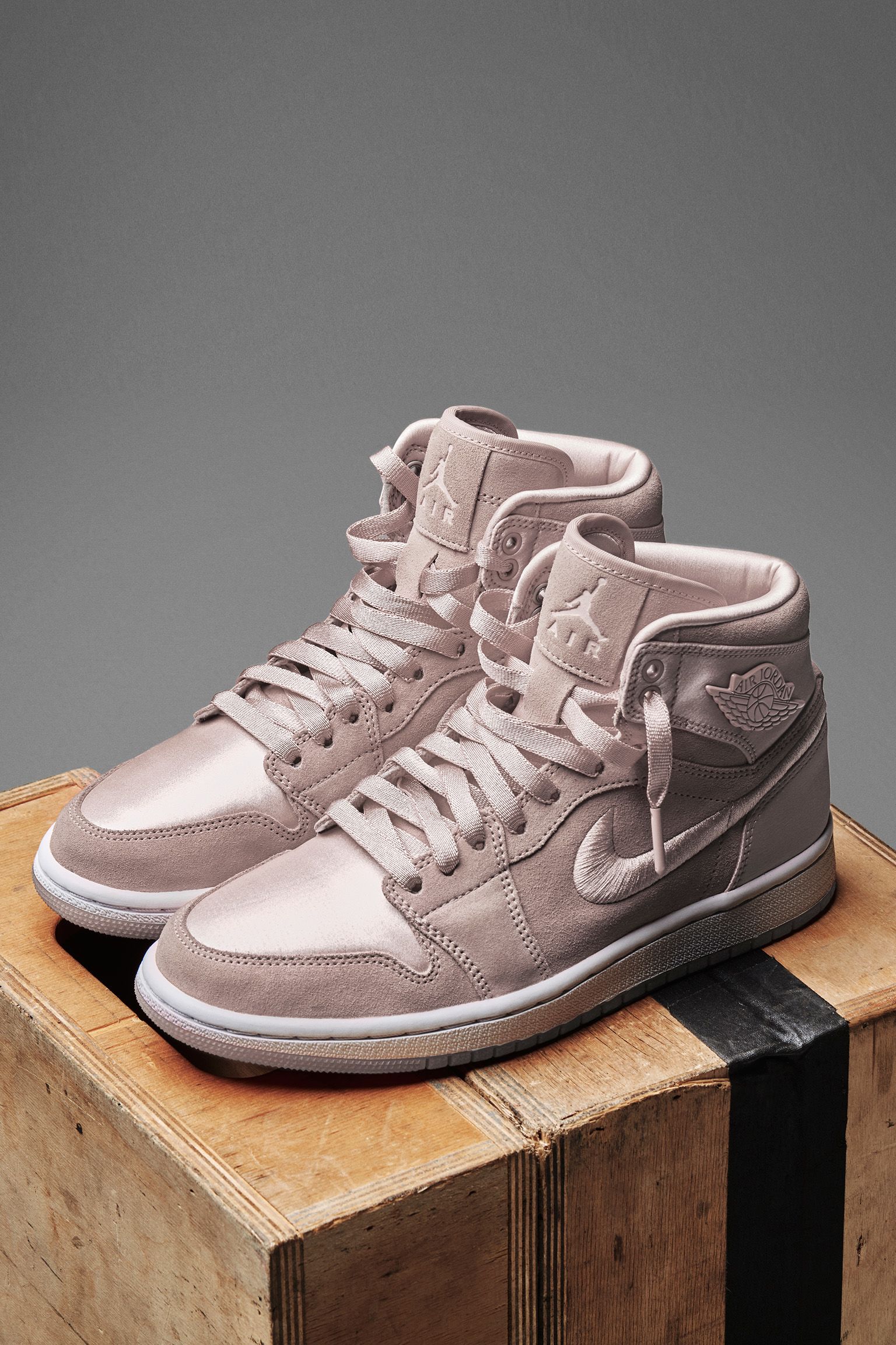 AIR JORDAN I AIR JORDAN I