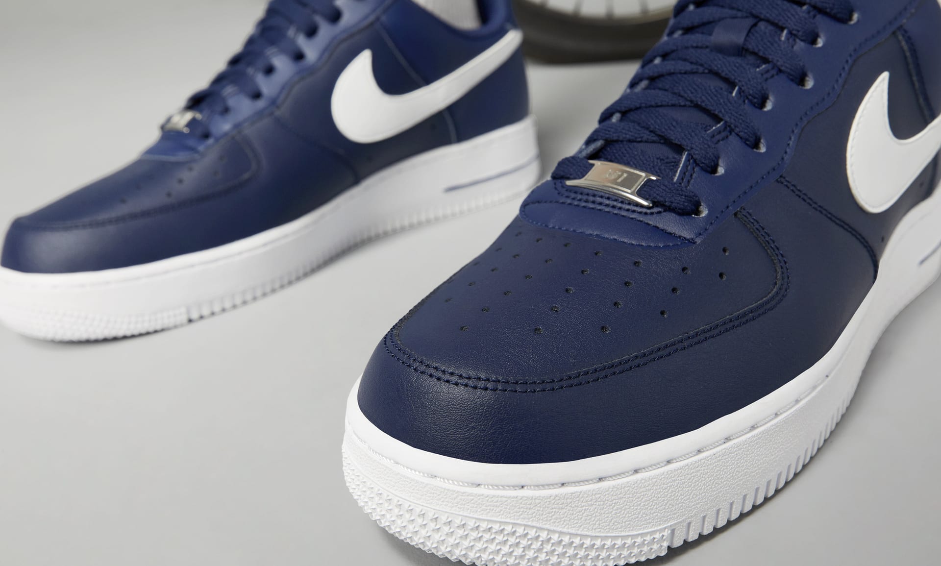 uptown shoes nike