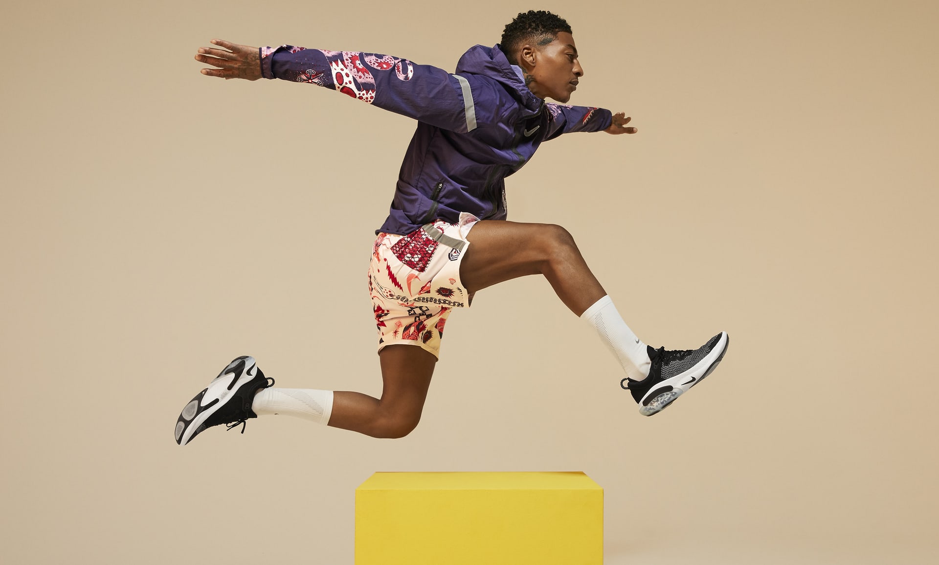 nike flex wild run shorts