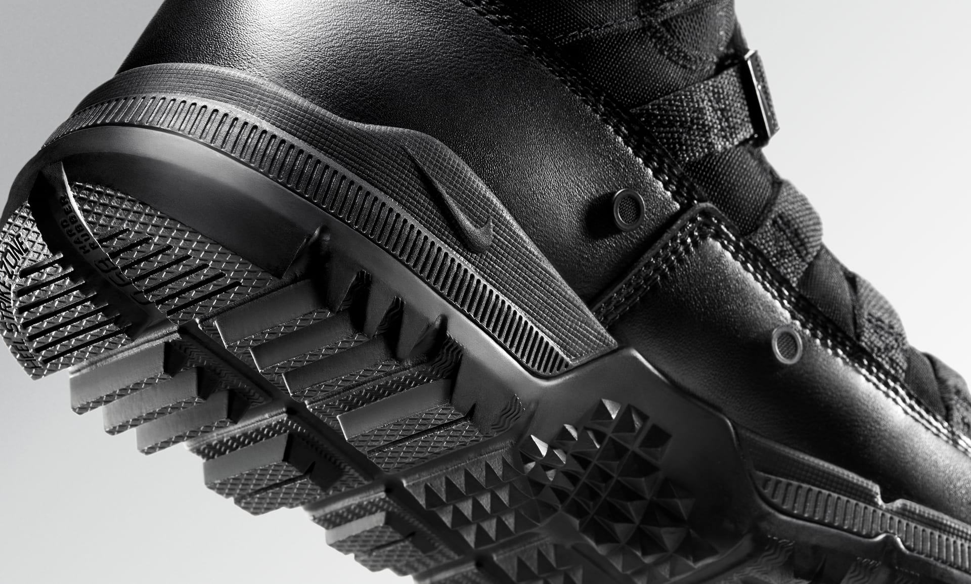 nike tactical boots black