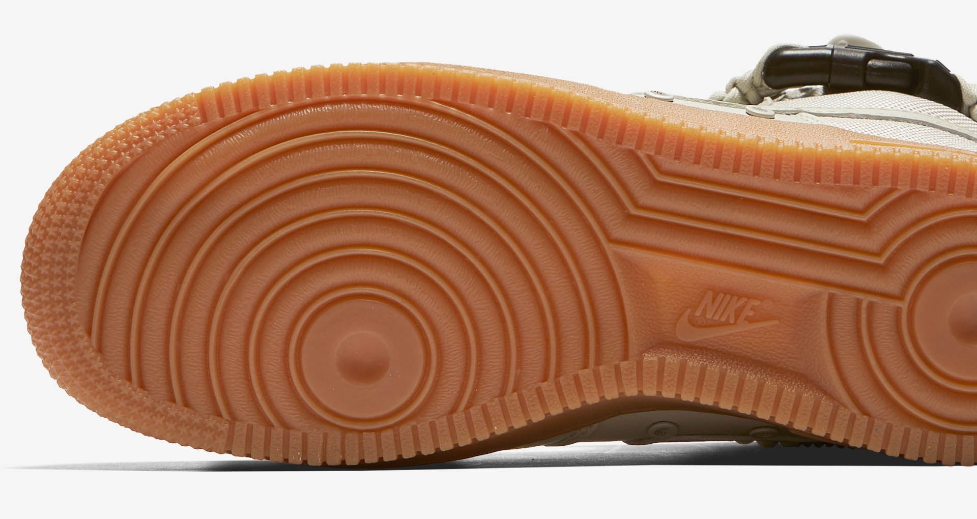 Nike Women Sf Air Force 1 (grey light bone gum med brown) Nike Women Sf Air Force 1 (grey light bone gum med brown)