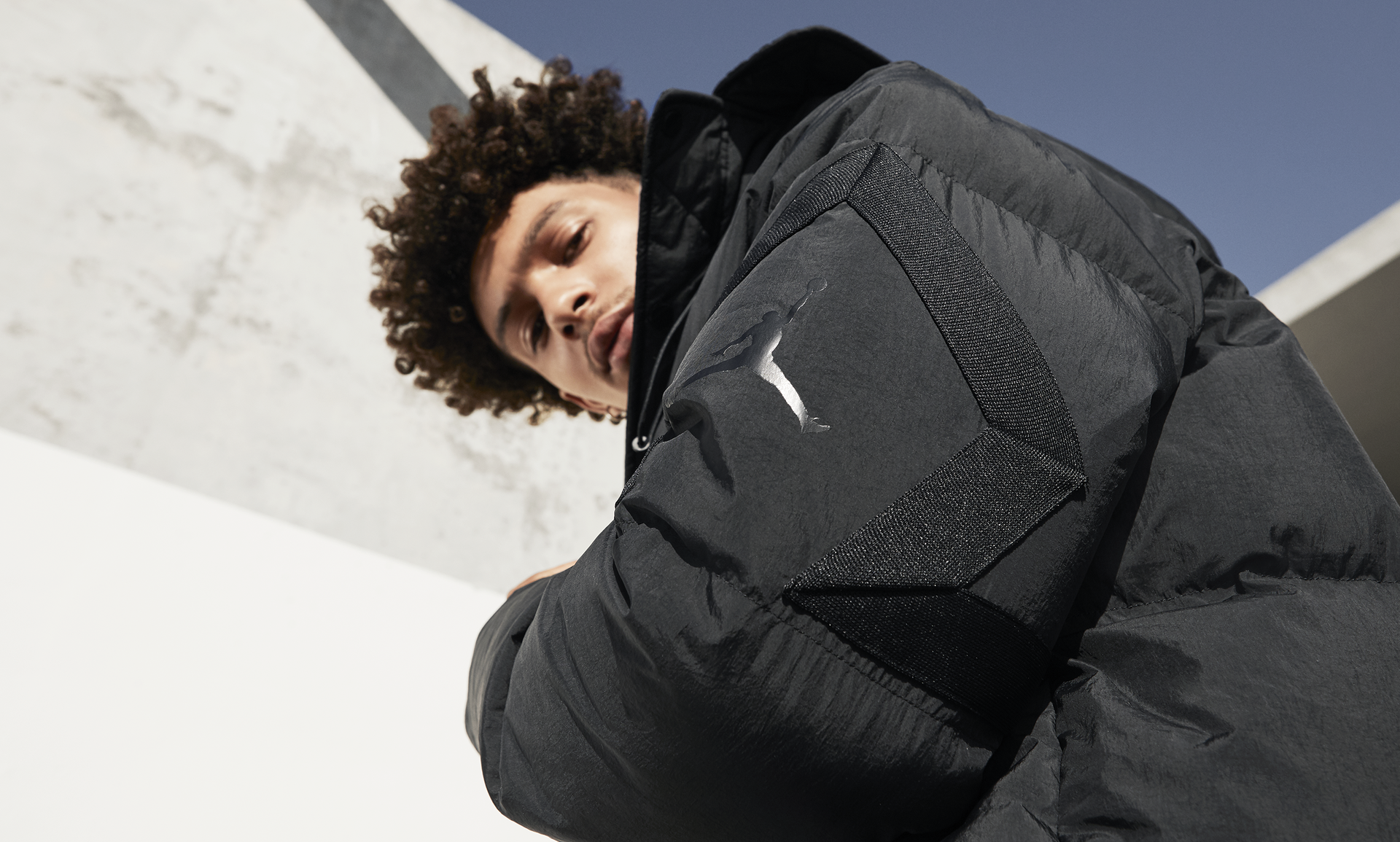 nike defender 550 hooded jacket