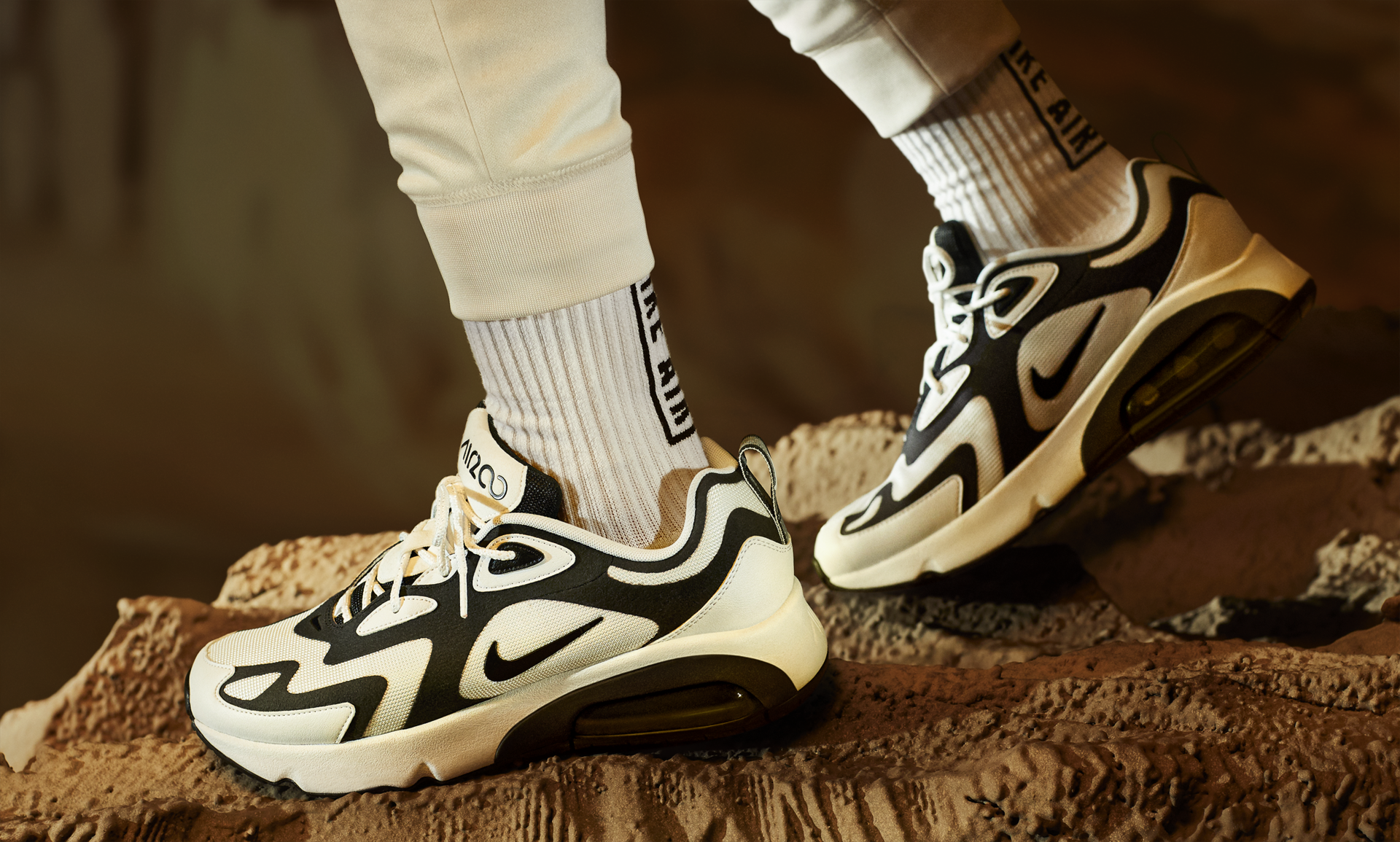 nike air max 200 marrón