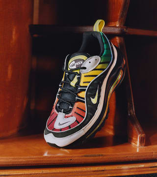 レディース エア フットスケープ Nike X Olivia Kim 発売日 Nike Snkrs Jp