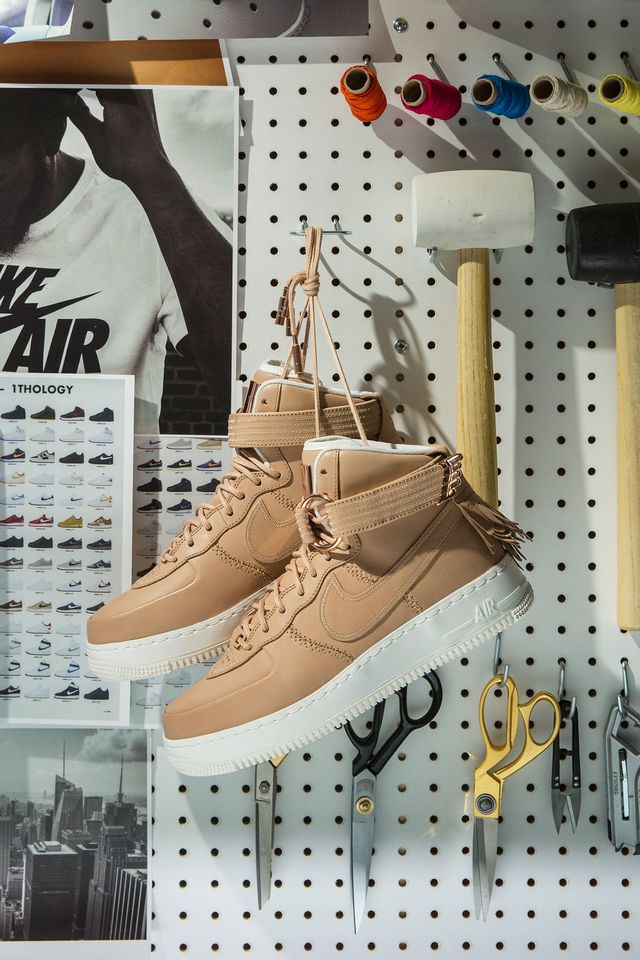 Nike Air Force 1 High aceso Nike Air Force 1 High aceso