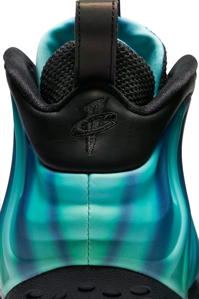 Nike Air Foamposite One Memphis Tigers Releasing on Nike ...