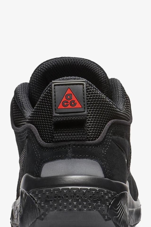 nike acg dog mountain black oil grey