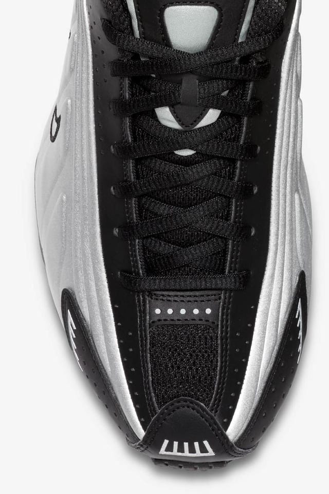 Nike Shox R4 'Black \u0026 Metallic Silver 