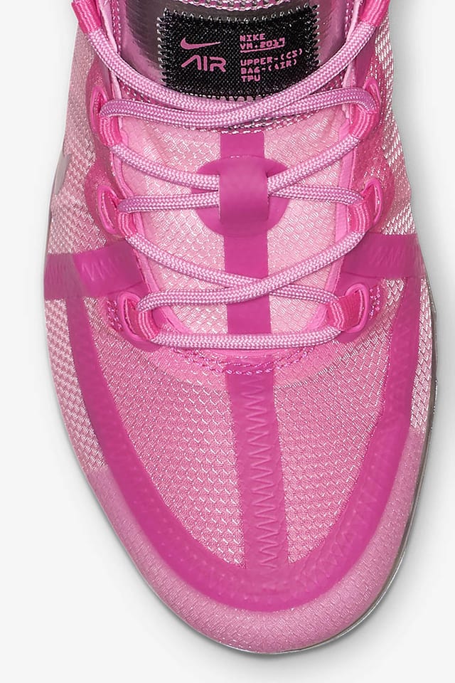 fuchsia pink vapormax