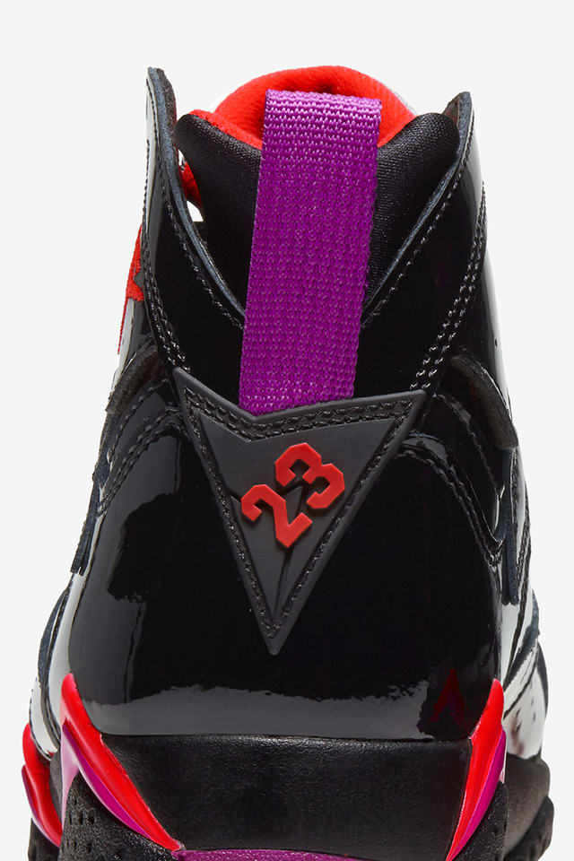 Air Jordan 7 Retro 'Black Gloss 