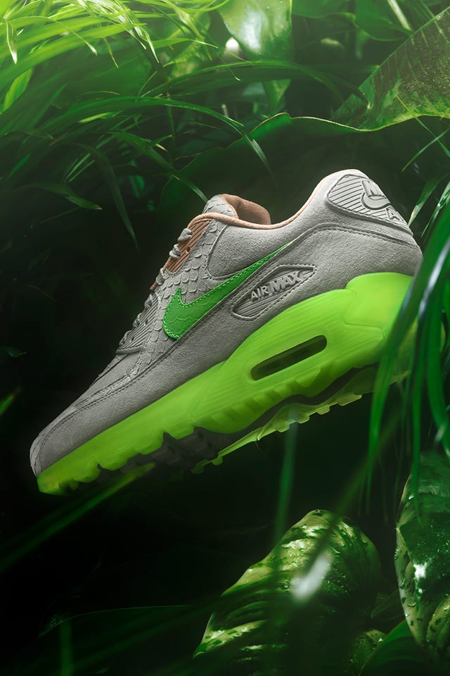 In de genade van afdrijven Helaas Het verhaal achter het design: Air Max 90 'New Species'. Nike SNKRS NL