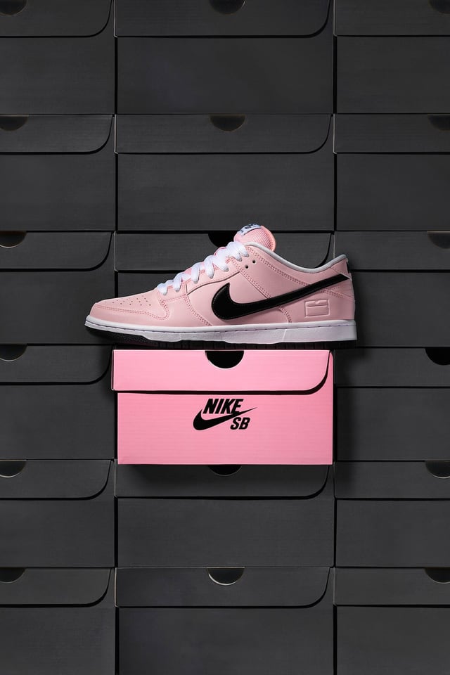 dunk low pink box