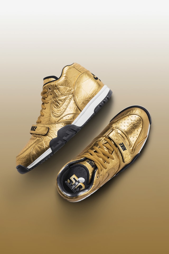 nike gold trainers