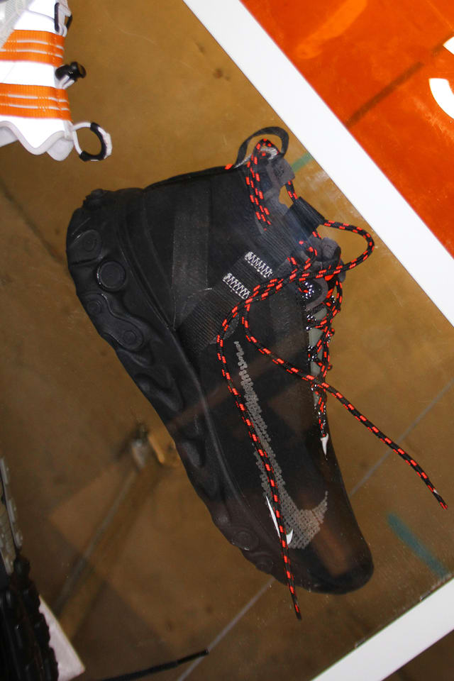 nike react runner mid ispa black