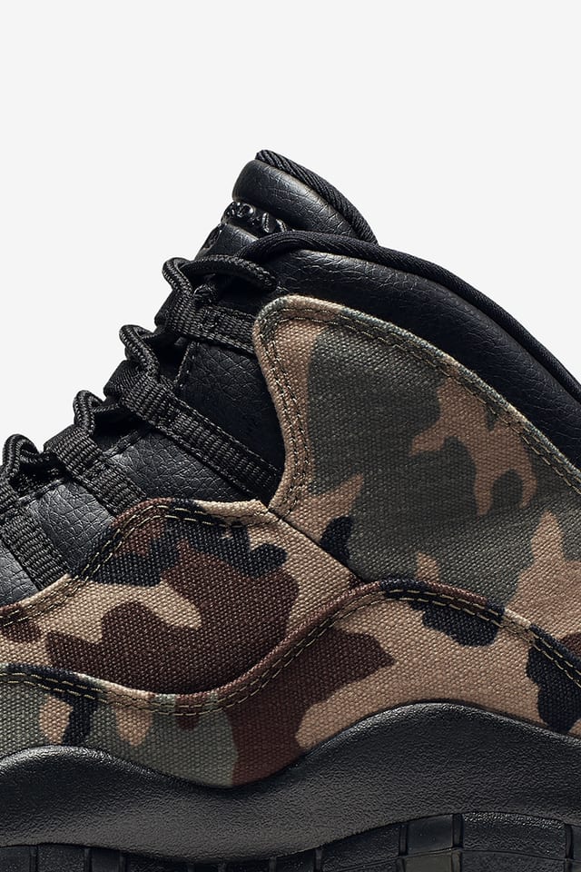 retro 10s camo