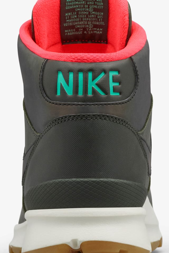 Nike Acorra Sneakerboots 'Sequoia 