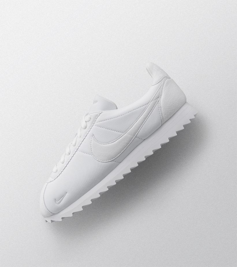 nike triple white cortez