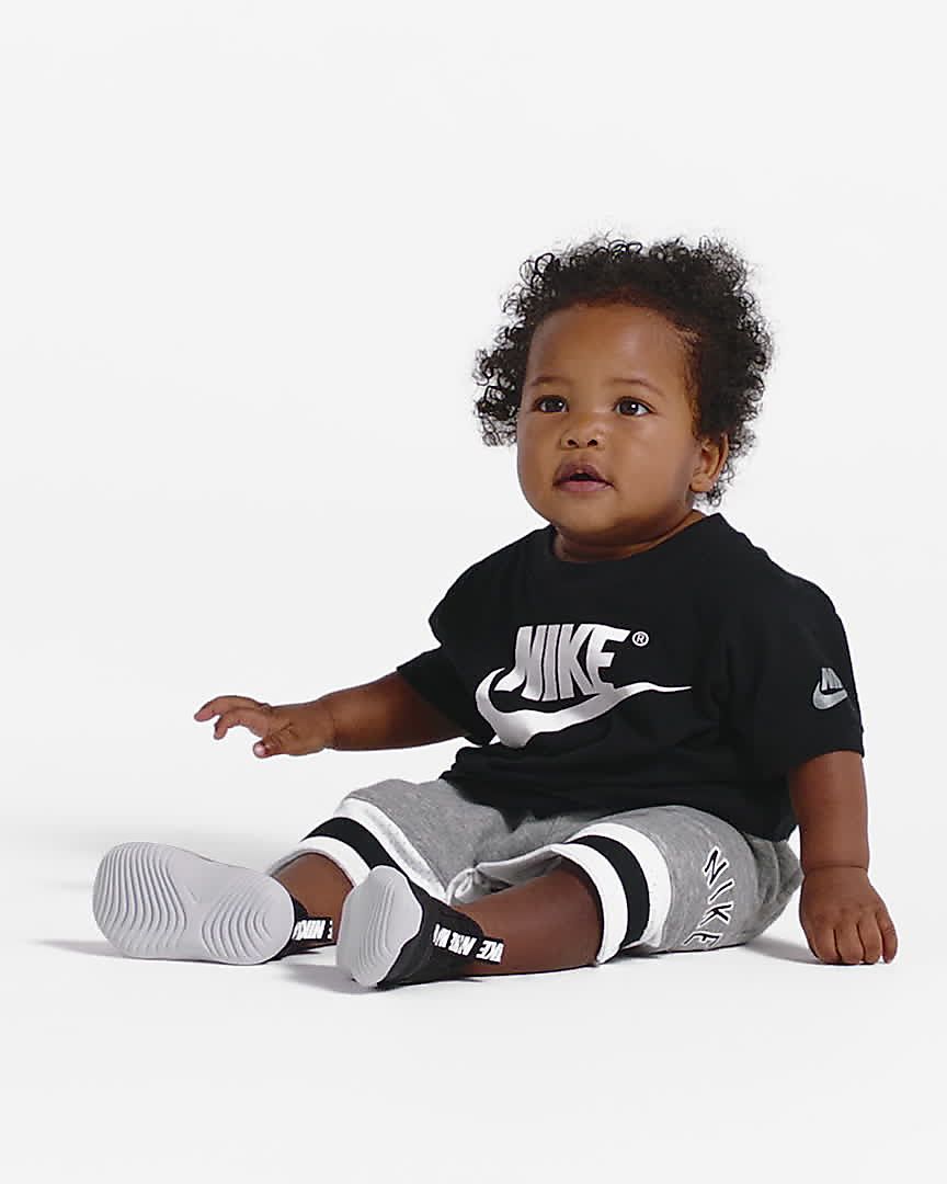 babys nike